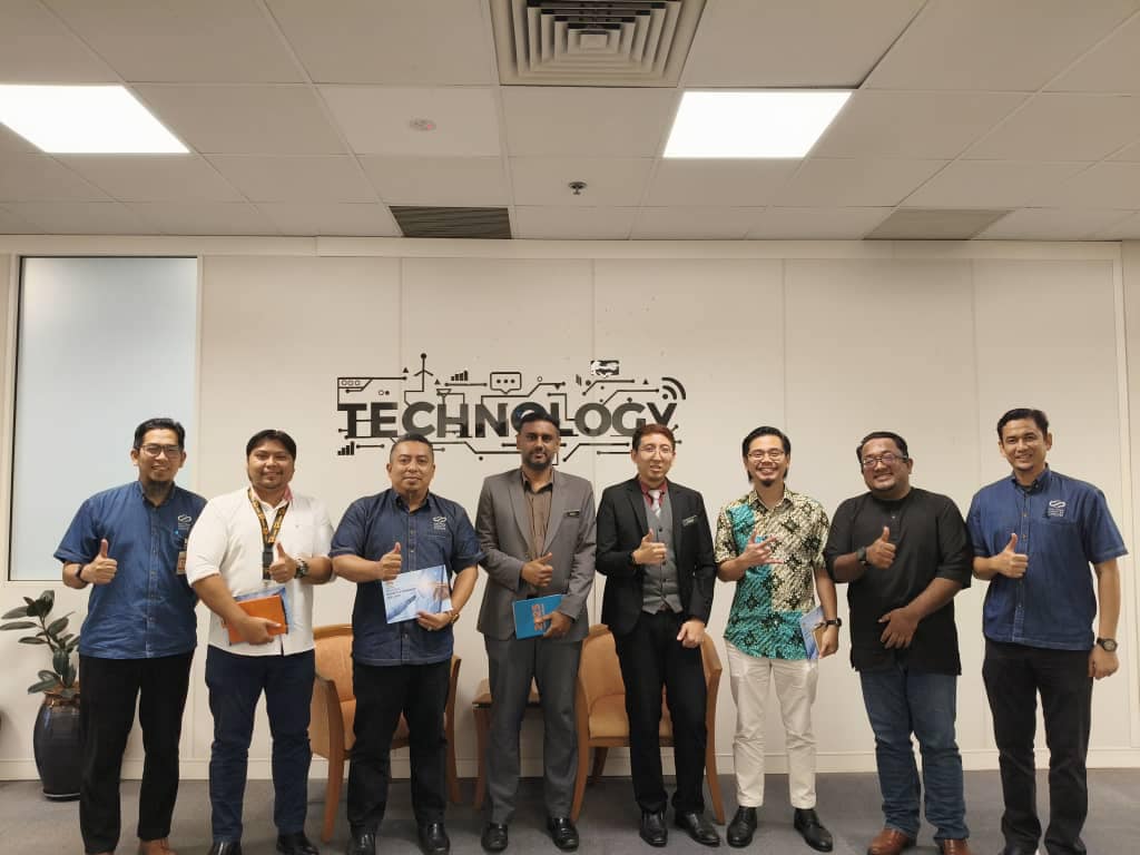  Meeting with senior officers of Bahagian Teknologi Strategik & Aplikasi, MOSTI 